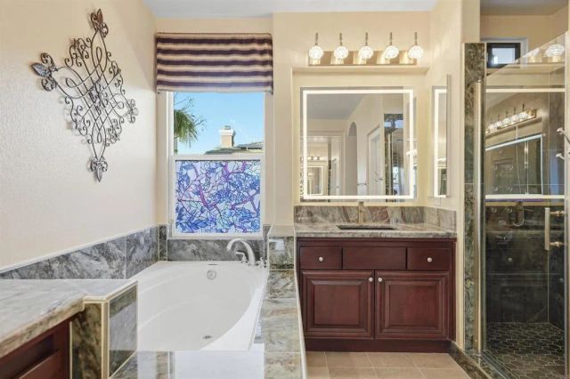 7132 Torrey Mesa Ct, San Diego, CA 92129