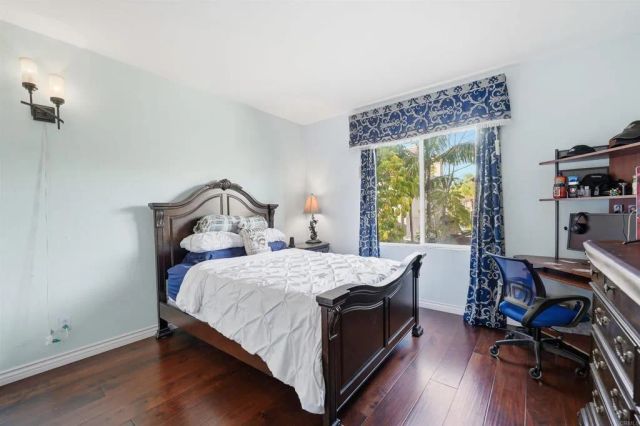 7132 Torrey Mesa Ct, San Diego, CA 92129