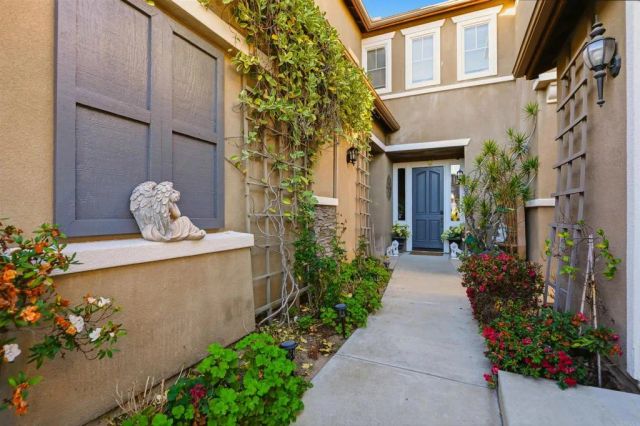 7132 Torrey Mesa Ct, San Diego, CA 92129