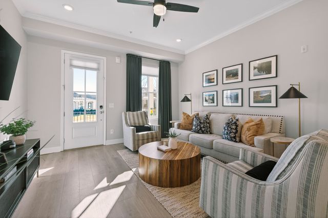 1980 Carothers Rd Unit 102, Nolensville, TN 37135