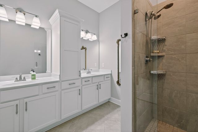 1980 Carothers Rd Unit 102, Nolensville, TN 37135