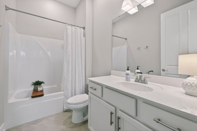 1980 Carothers Rd Unit 102, Nolensville, TN 37135