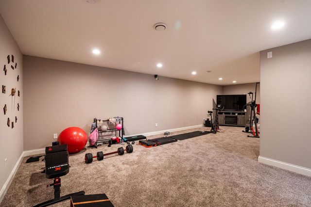 333 Nature PLACE, Johnson Creek, WI 53038