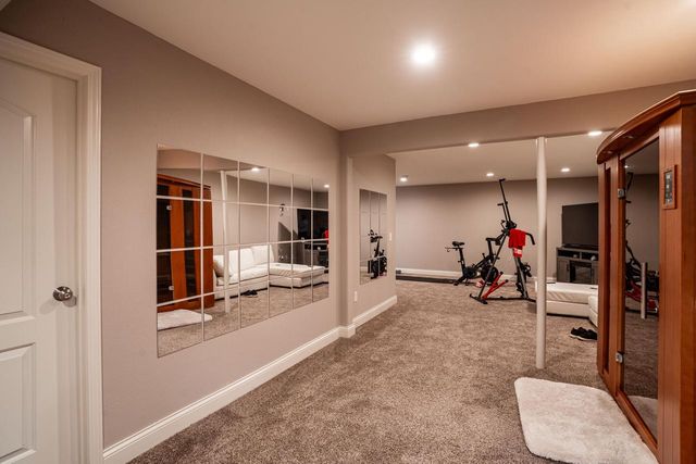 333 Nature PLACE, Johnson Creek, WI 53038