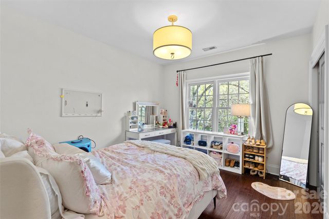 1624 Lombardy Circle, Charlotte, NC 28203