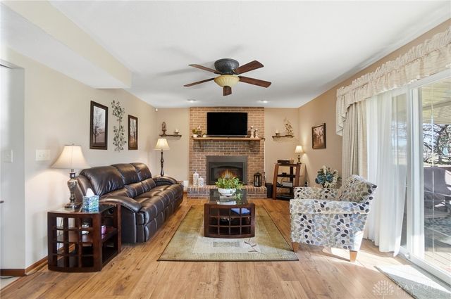 1681 Valley Heights Road, Xenia, OH 45385