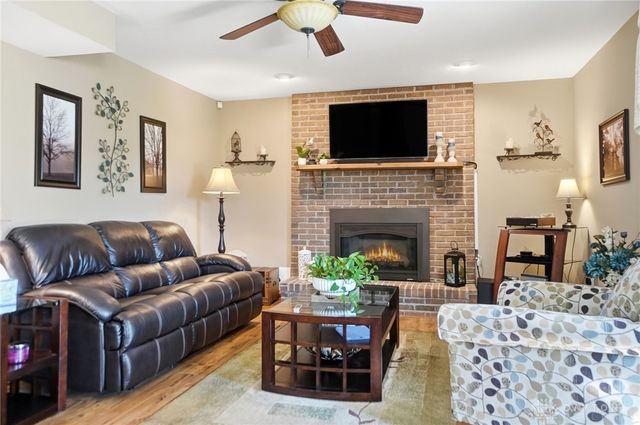 1681 Valley Heights Road, Xenia, OH 45385