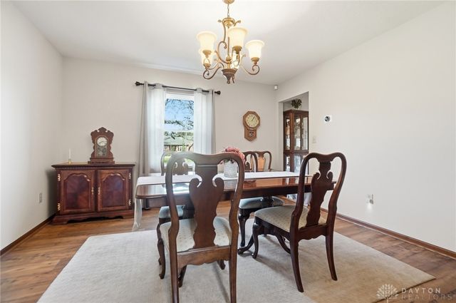 1681 Valley Heights Road, Xenia, OH 45385