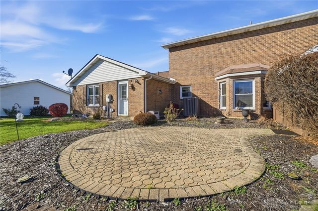 1681 Valley Heights Road, Xenia, OH 45385