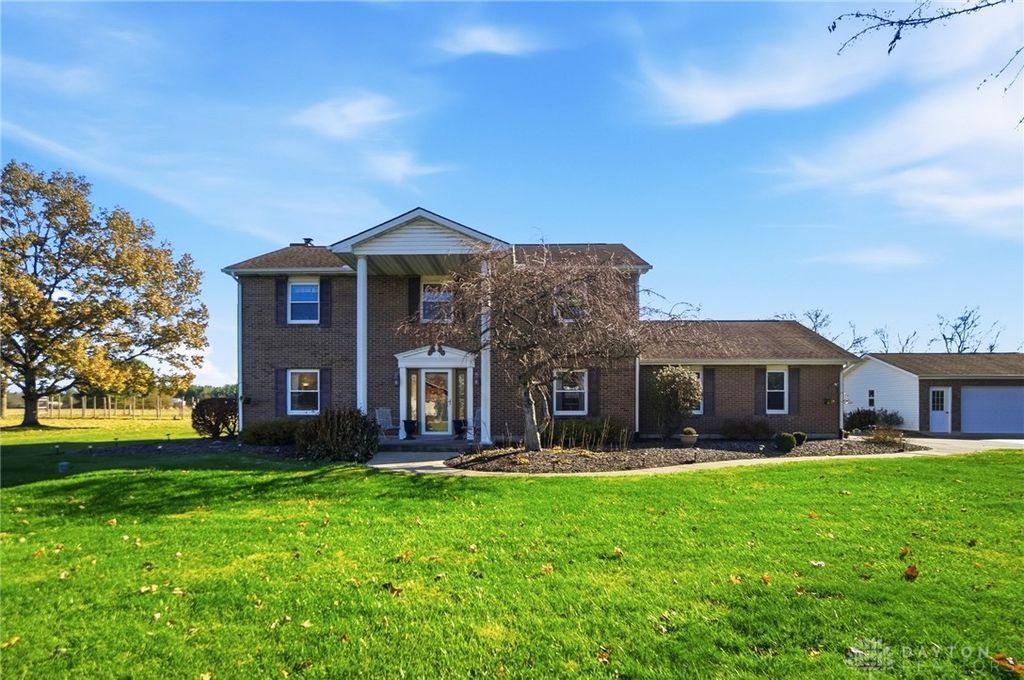 1681 Valley Heights Road, Xenia, OH 45385