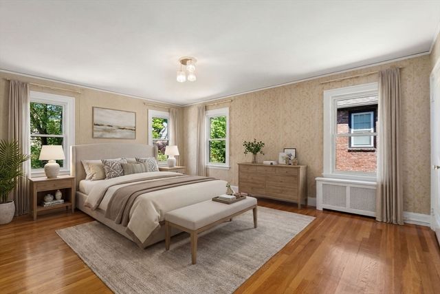 261 Russett Rd, Brookline, MA 02467