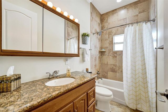 2333 SW 34th Terrace, Fort Lauderdale, FL 33312