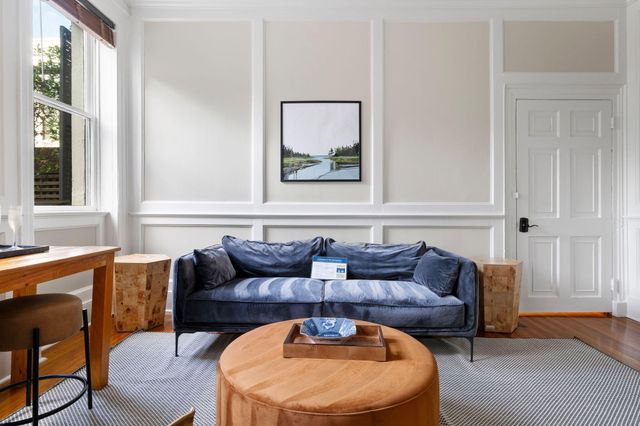 21 Broad Street, Charleston, SC 29401