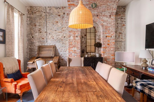 21 Broad Street, Charleston, SC 29401