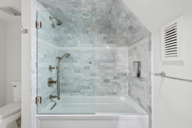 21 Broad Street, Charleston, SC 29401