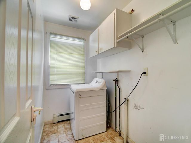 50 Sidney Avenue, Spotswood, NJ 08884