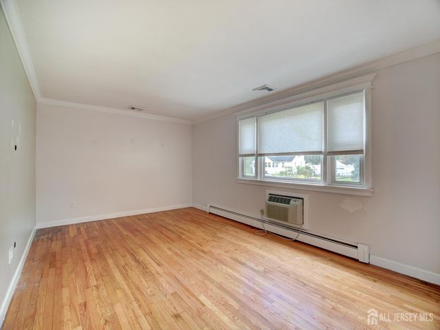 50 Sidney Avenue, Spotswood, NJ 08884