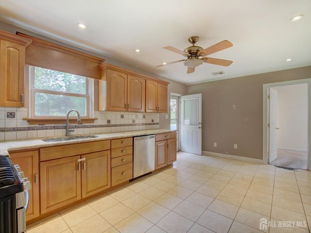 50 Sidney Avenue, Spotswood, NJ 08884