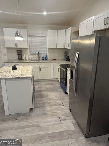 260 Remington Trail, Ellenwood, GA 30294