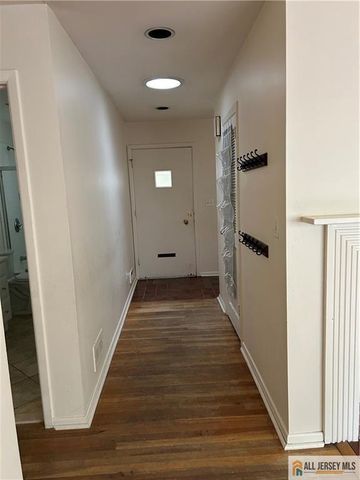 14 Forester Drive, Princeton, NJ 08540