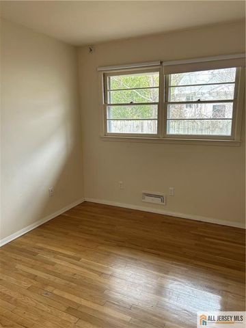 14 Forester Drive, Princeton, NJ 08540