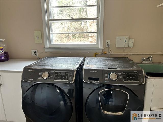 14 Forester Drive, Princeton, NJ 08540