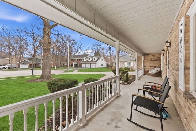 18118 Whitman Lane, Lansing, IL 60438