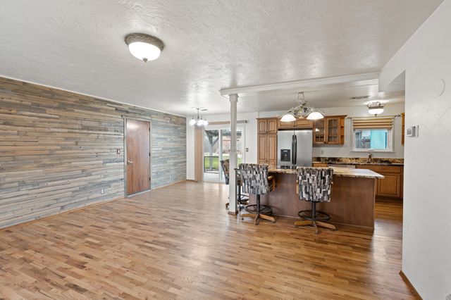 3371 Freeland Road, Central Point, OR 97502