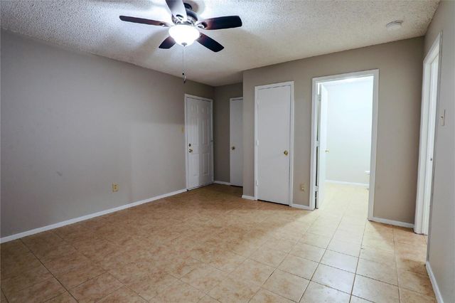 503 Crowley Road, Arlington, TX 76012