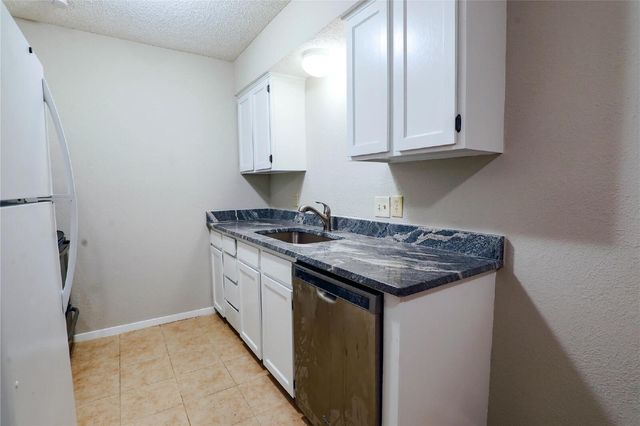 503 Crowley Road, Arlington, TX 76012