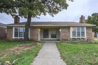 503 Crowley Road, Arlington, TX 76012