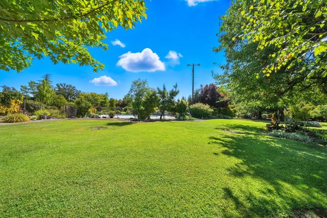 8087 El Pino Drive, Palo Cedro, CA 96073