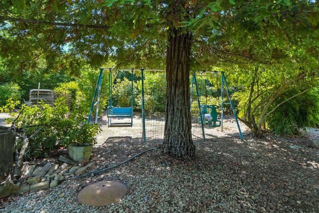 8087 El Pino Drive, Palo Cedro, CA 96073