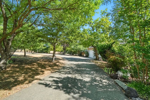 8087 El Pino Drive, Palo Cedro, CA 96073