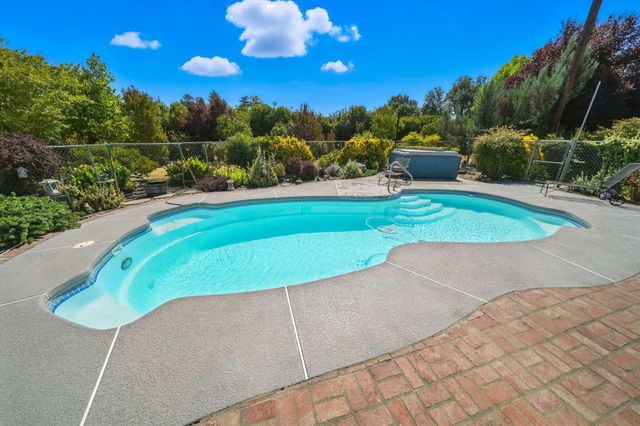 8087 El Pino Drive, Palo Cedro, CA 96073