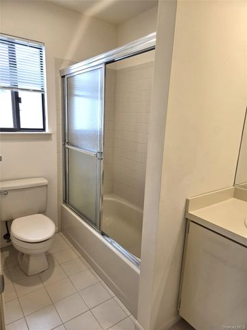 90 Graywood Road, Port Washington, NY 11050