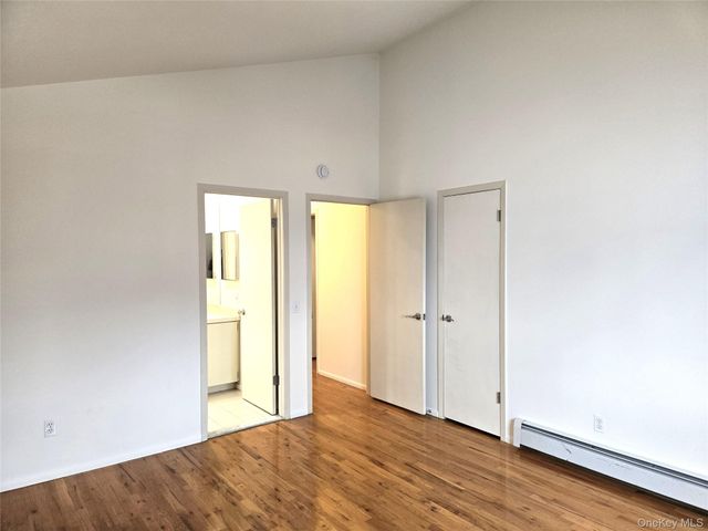 90 Graywood Road, Port Washington, NY 11050