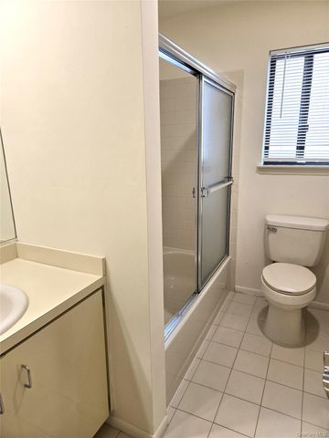 90 Graywood Road, Port Washington, NY 11050