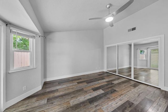 8605 Zircon Crest Ct, Elk Grove, CA 95624