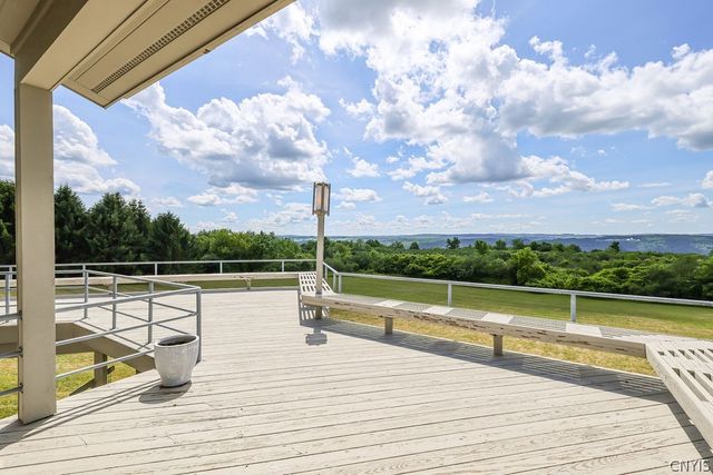 4171 Lorenzo Farm Road, Cazenovia, NY 13035