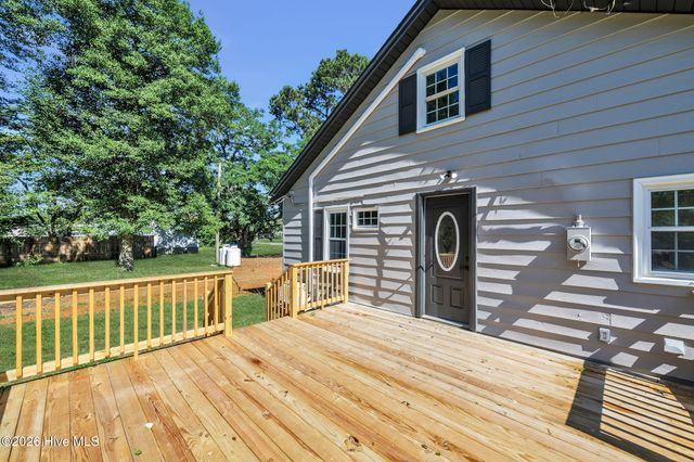 125 Robert Walker Road, Moyock, NC 27958