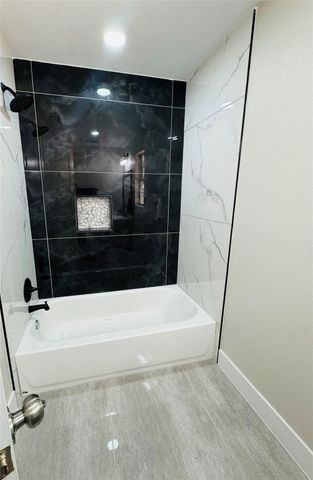 617 Persimmon ST, Lockhart, TX 78644