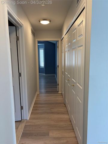 676 Snowbird Circle W, St. Clair, MI 48079