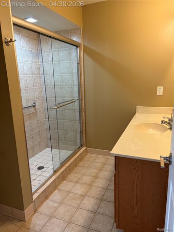 676 Snowbird Circle W, St. Clair, MI 48079