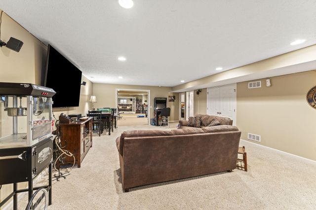 680 Loxley Lane 680 Loxley Lane, Troy, OH 45373