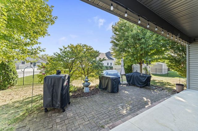 680 Loxley Lane 680 Loxley Lane, Troy, OH 45373