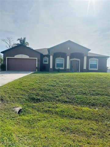 2016 SW 3rd TER, Cape Coral, FL 33991