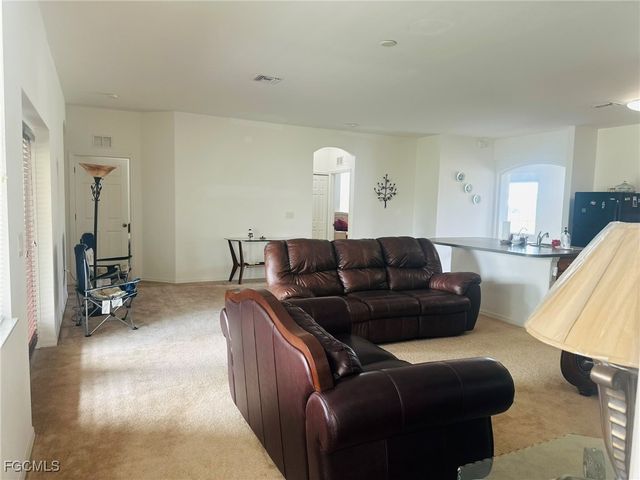 2016 SW 3rd TER, Cape Coral, FL 33991