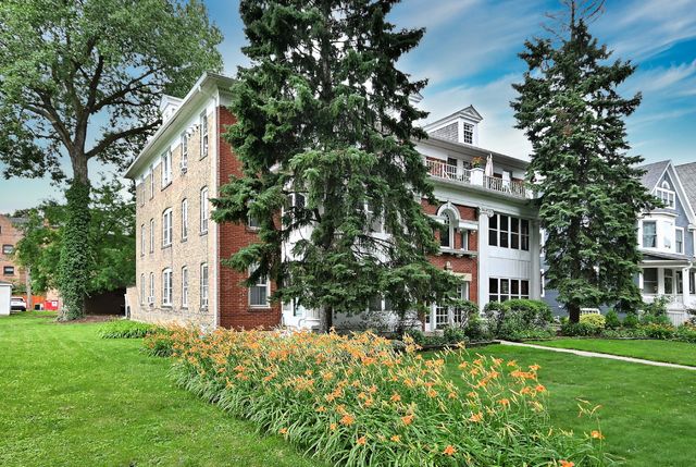 113 S Scoville Avenue 1S, Oak Park, IL 60302