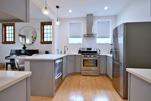 113 S Scoville Avenue 1S, Oak Park, IL 60302